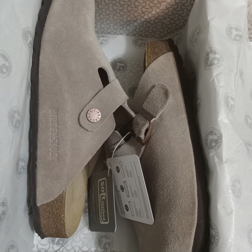 Birkenstock BOSTON- Taupe Size 38 (7.5-8)
